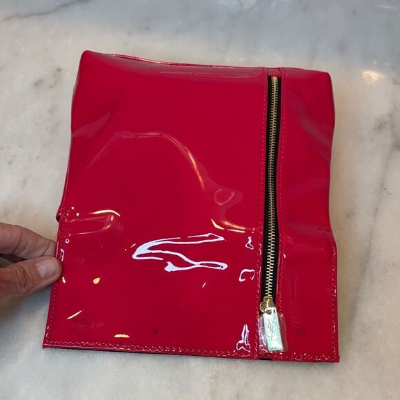 Yves Saint Laurent Purse NWOT red patent leather clutch cosmetic Bag - Picture 15 of 17